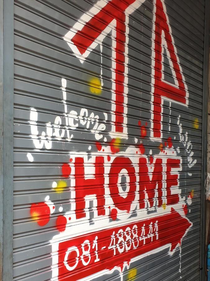 Tp Home Bangkok Kültér fotó