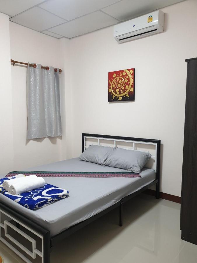 Tp Home Bangkok Kültér fotó